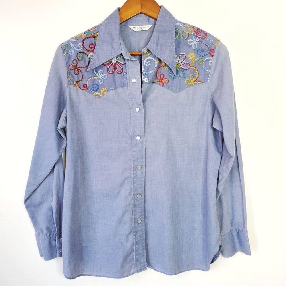 1970s Wrangler Light Blue Embroidered Button-Down Shirt